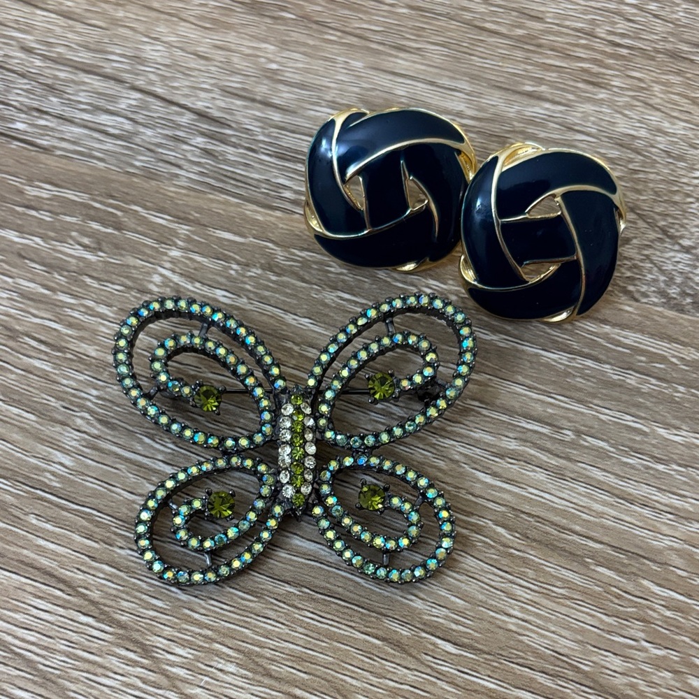 Elegant Black and Gold Jewelry Set